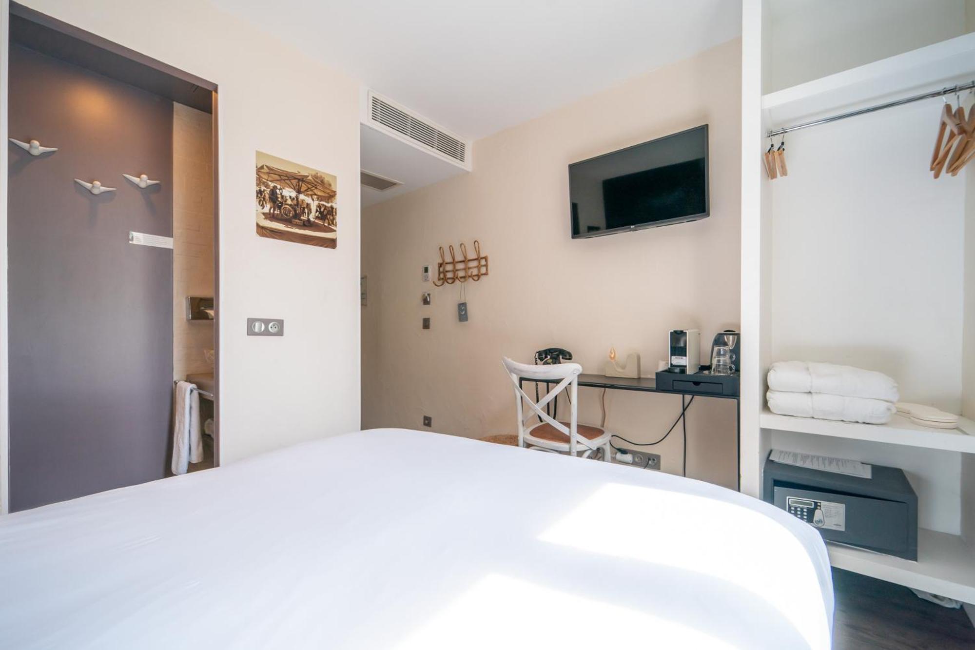 ลา ฟิงกา Hotel ปารีส ภายนอก รูปภาพ